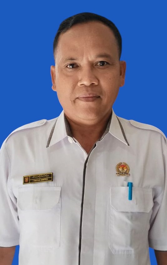 I KOMANG DEGDEG